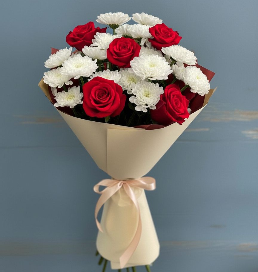 Букет цветов из: Розы и Хризантемы в Воскресенском новая Москва