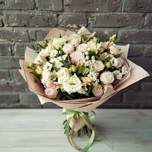 Букет цветов из:  Альстромерии, Розы и Хризантемы в Воскресенском новая Москва