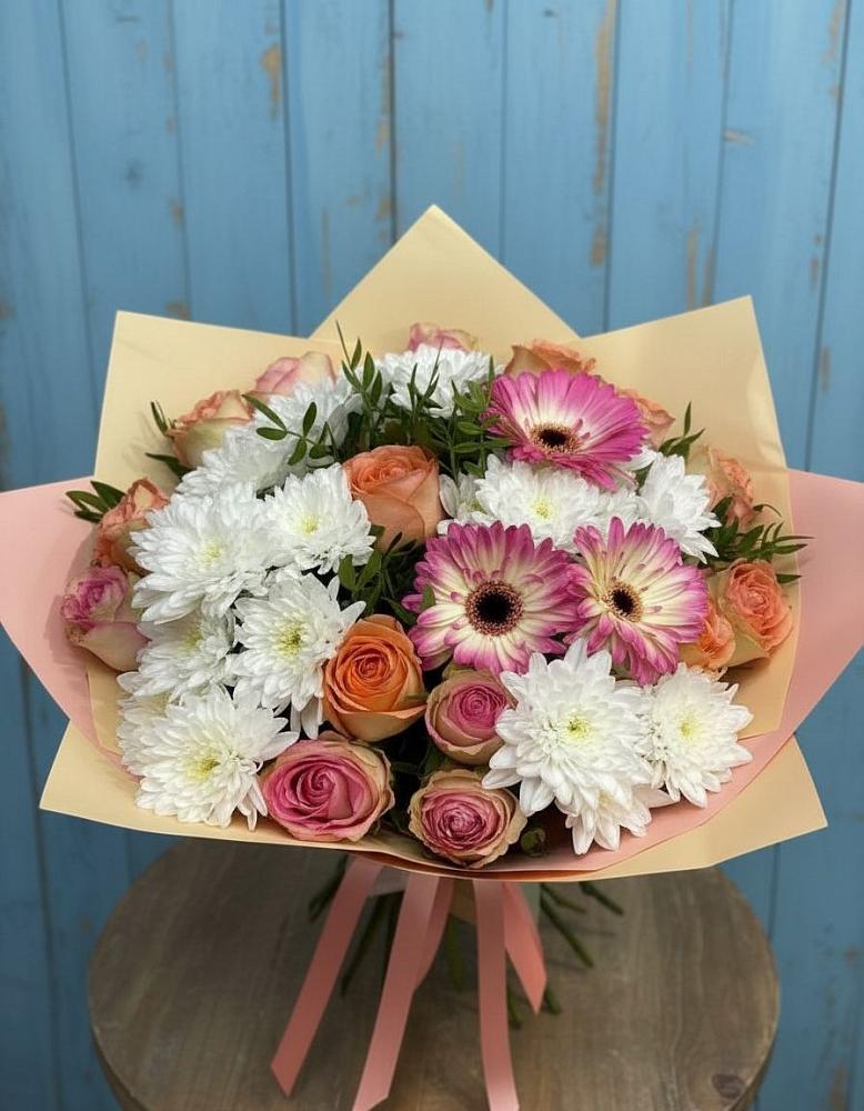 Букет цветов из: Розы, Герберы и Хризантемы в Воскресенском новая Москва