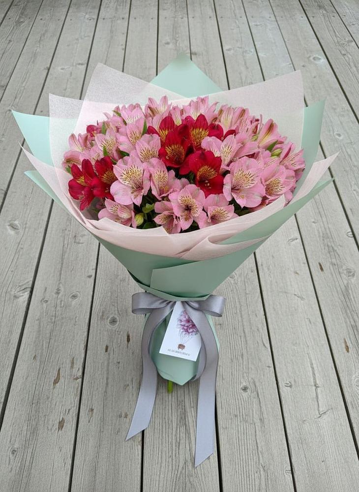 Букет цветов из: Альстромерии в Воскресенском новая Москва