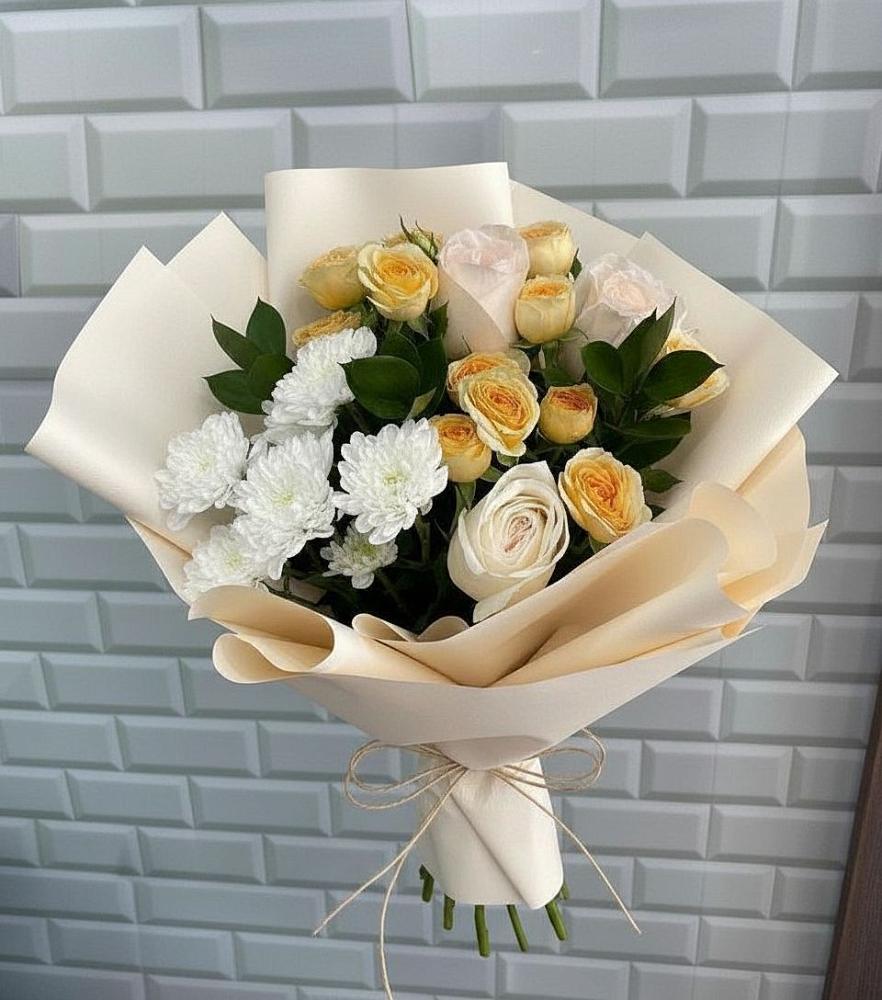 Букет цветов из: Розы и Хризантемы в Воскресенском новая Москва