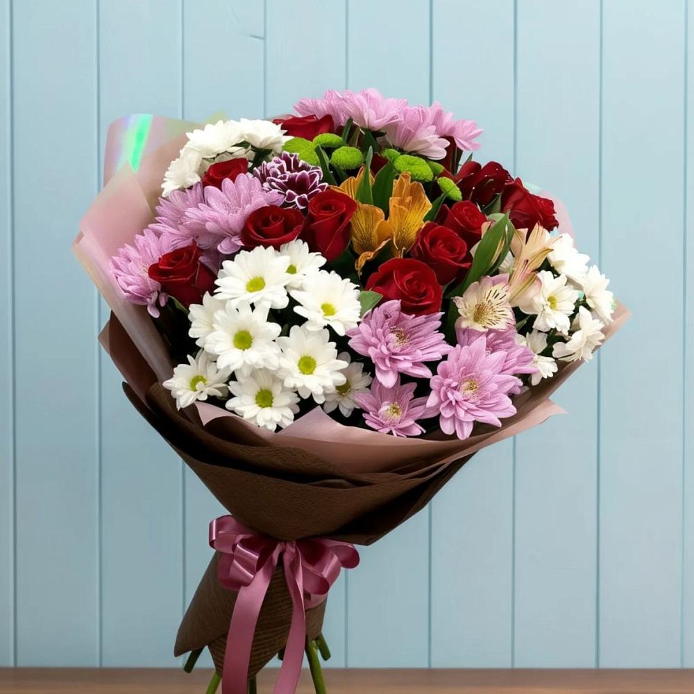Букет цветов из: Розы, Хризантемы и Альстромерии в Воскресенском новая Москва