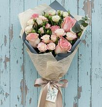 Букет цветов из:  Розы в Воскресенском новая Москва